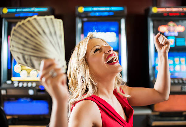 Buffalo King slot game interface showing five reels, paylines, and buffalo symbol